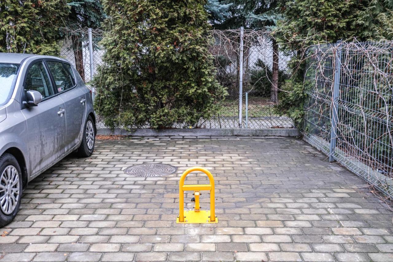 Apartment Bronowicka Premium - 52m2 With Private Parking Krakau